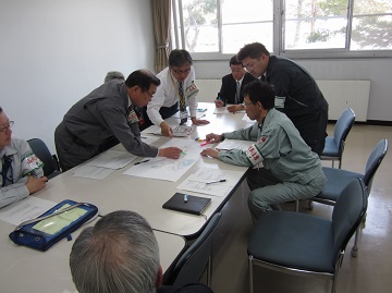 市町村森林整備計画実行管理推進チームの会議の写真