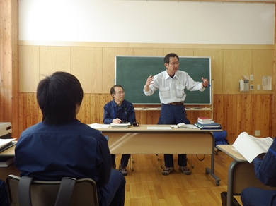 監督業務の流れを勉強しているところ
