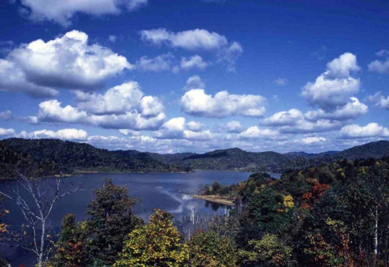 ポロピリ湖(深川市)