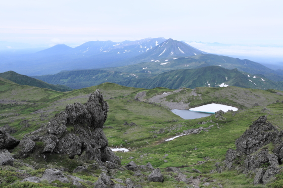 南側の十勝岳連峰も、オプタテシケ山から下ホロカメトック山までみえました
