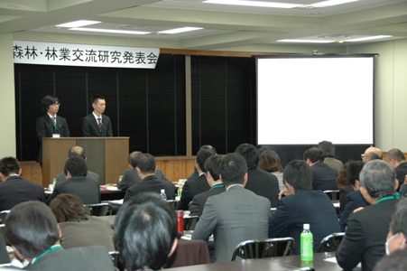 平成22年度発表の様子
