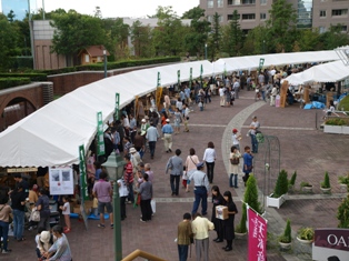 昨年のもりの市会場の様子