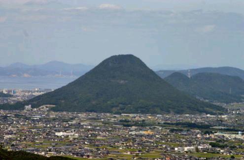 飯野山国有林（讃岐富士）