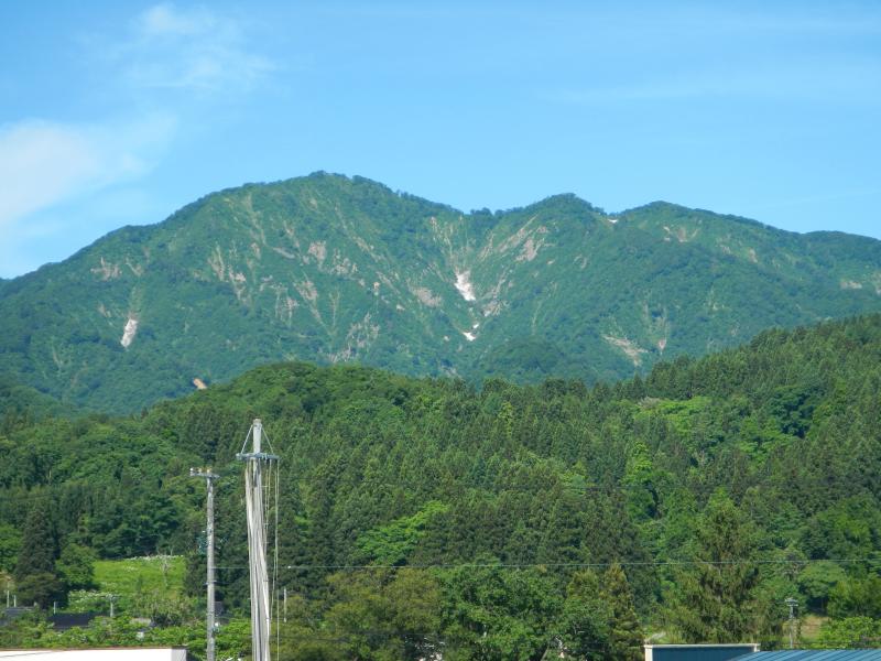湯ノ沢岳