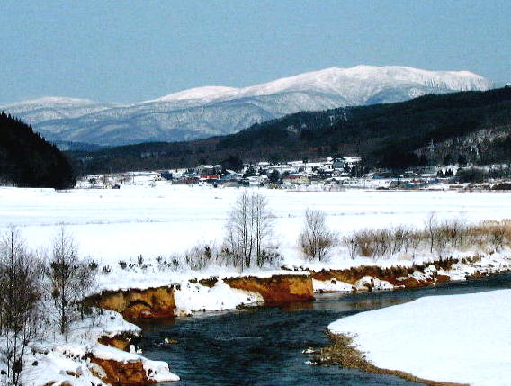 早池峰山の全景