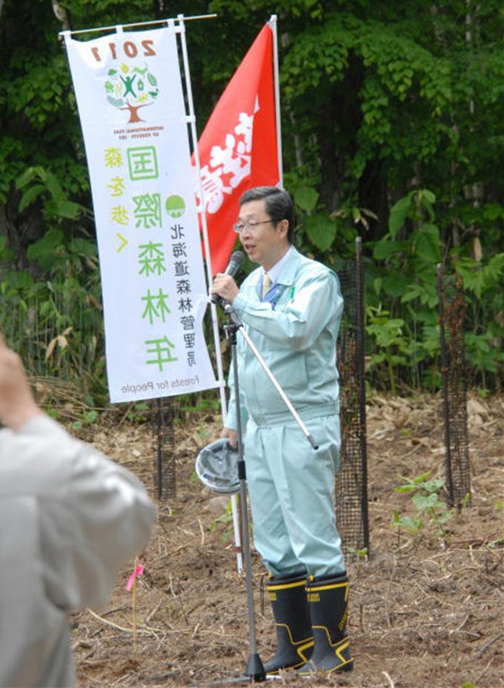 窪田上川総合振興局長
