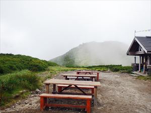 黒岳石室から見た桂月岳