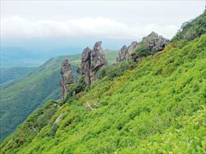 マネキ岩（9合目）