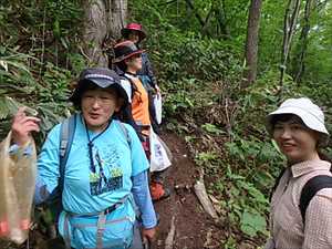 北海道道央地区勤労者山岳連盟によるゴミ拾い