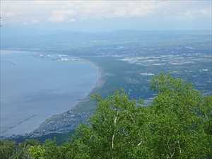 歩道から見える石狩湾