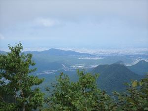 山頂から見た札幌方面
