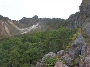 第一見晴らし台から見た山頂