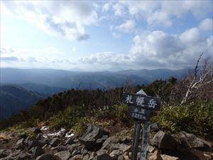 山頂の様子