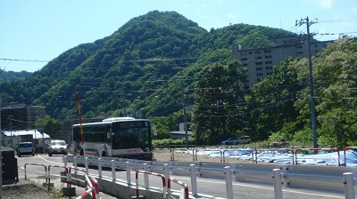 国道230号線から見た朝日岳