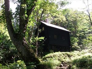 冷水小屋