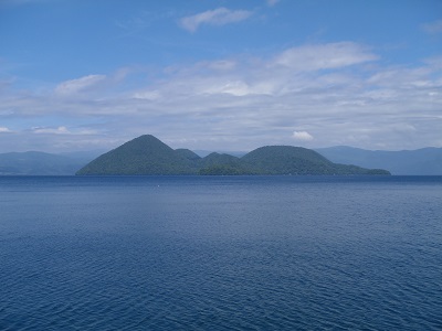 本日の洞爺湖中島