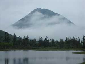 羅臼岳と三の沼