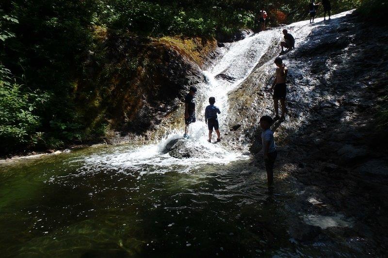 カムイワッカ湯の滝