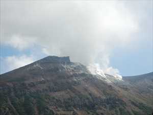 快晴に恵まれた十勝岳