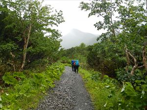 連休中のスケジュールの都合と思いますが、無理のない登山計画をお願いしたいと思います。