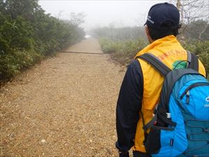 歩道の補修作業が実施され、大変通行し易くなっていました。