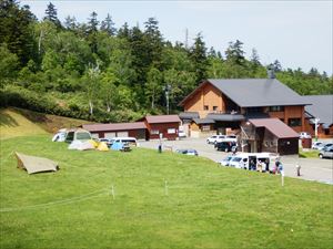 本日は吹上温泉（白銀荘）から十勝岳避難小屋周辺を巡視しました。