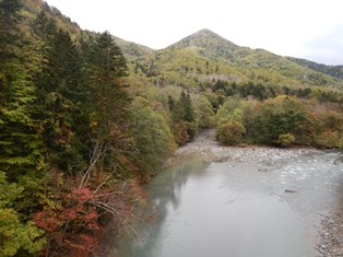 トナシベツ川