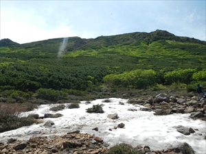 三峰山沢の雪渓