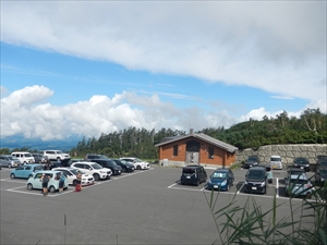 十勝岳温泉駐車場