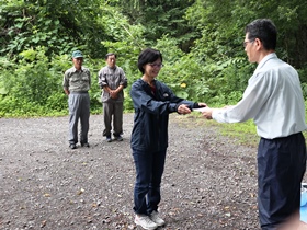 認定書授与式の様子、みなさん好成績でした