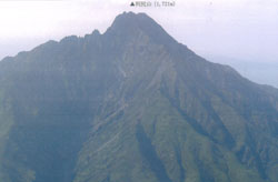 利尻山の空中写真