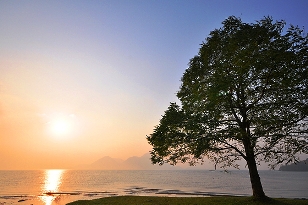 洞爺湖の朝