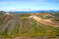 旭岳山頂からお鉢平方面の写真