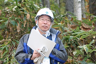 実習内容の説明をする講師