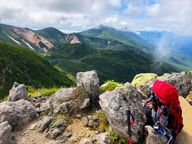 知床連山の稜線