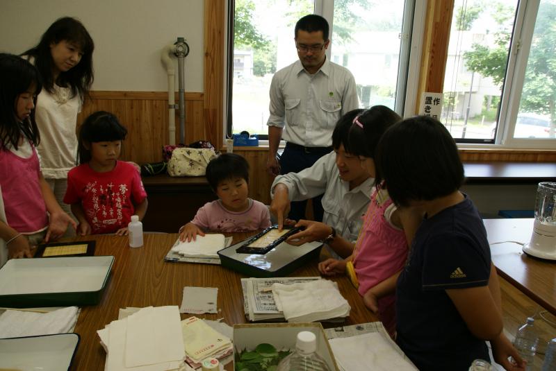 すき方の実演