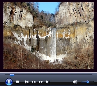 インクラの滝の動画