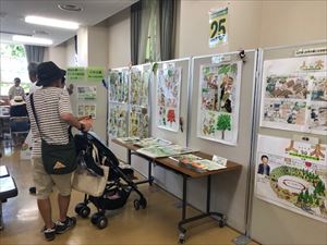 パネル展示は北海道庁と共同のスペースで、協力して行いました