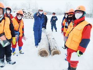 土場で巻立の仕様等説明