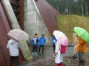 雨の中多くの質問をいただきました