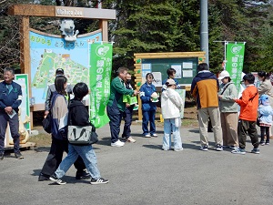 募金活動の様子２