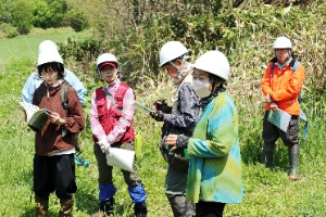 参加者の皆さんで歓談する様子