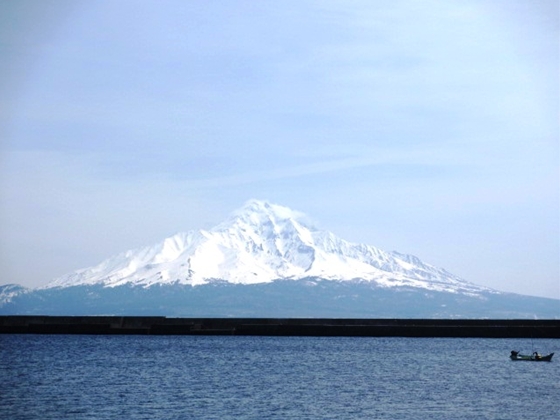 利尻山