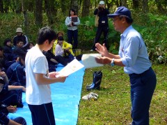 認定書を授与。「よく頑張りました～！！」