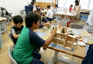 「3階建てを作るんだ」