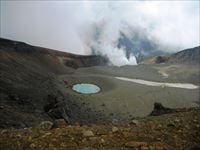 雌阿寒岳