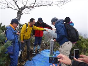 2時間かけて登山