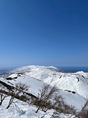 ニセコ連峰と日本海