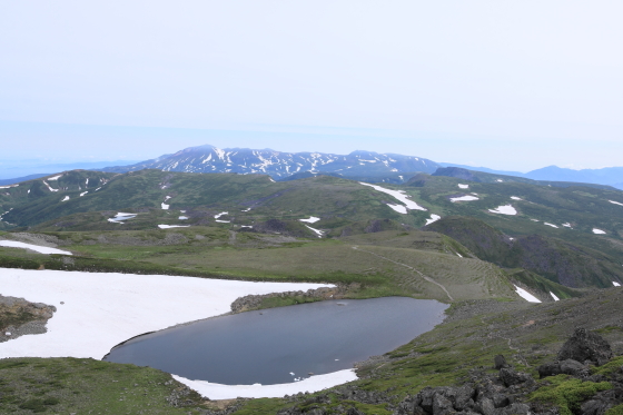 ロックガーデン、北沼を通過しついに山頂へ