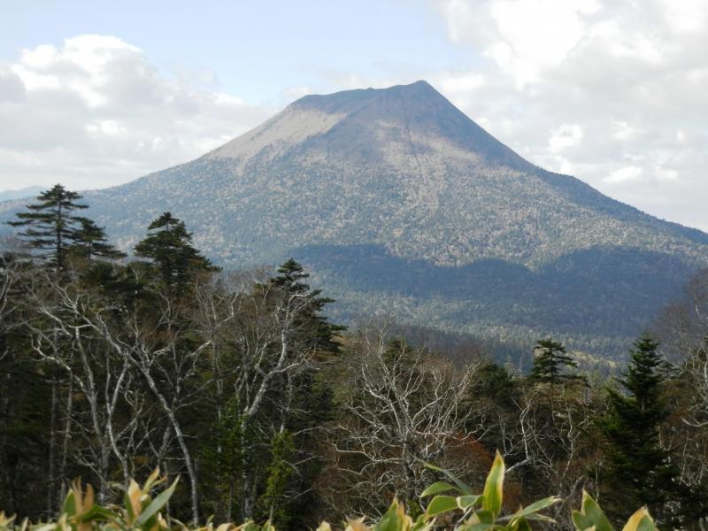 雄阿寒岳を撮影